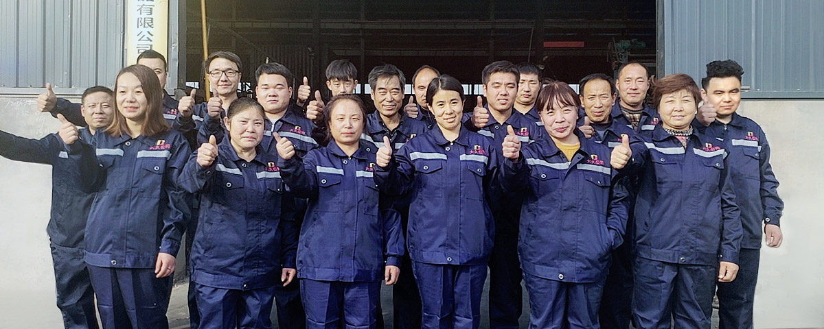 &ldquo;全國質(zhì)量知識(shí)競賽&rdquo;復(fù)賽參賽選手認(rèn)真答題