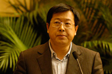 武漢大學(xué)質(zhì)量管理研究院院長程虹教授參加第十六屆中國質(zhì)量高層論壇并講話